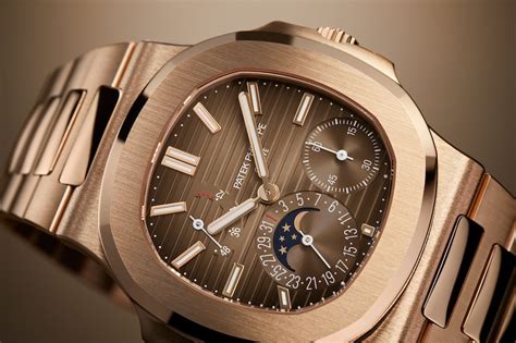 patek philippe nautilus 18k rose gold 40mm swisstime|Patek Philippe Nautilus gold price.